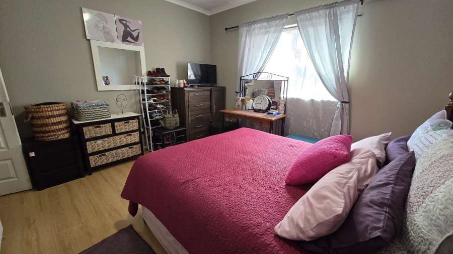 3 Bedroom Property for Sale in Bayview Western Cape